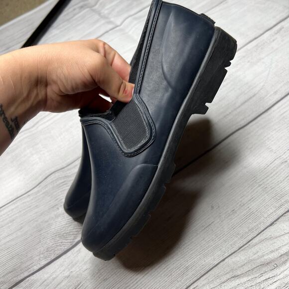 G.H. Bass & Co Navy Blue Rubber Slip On Rain Shoes Clogs Size 6M - Picture 4 of 8